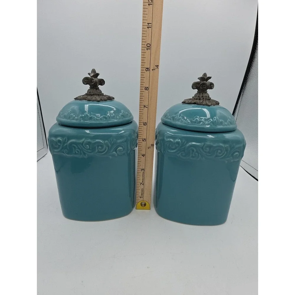 Drake Design Tuscan Scroll Fleur De Lis Turquois‎ Square Canister No Base 9 1/2